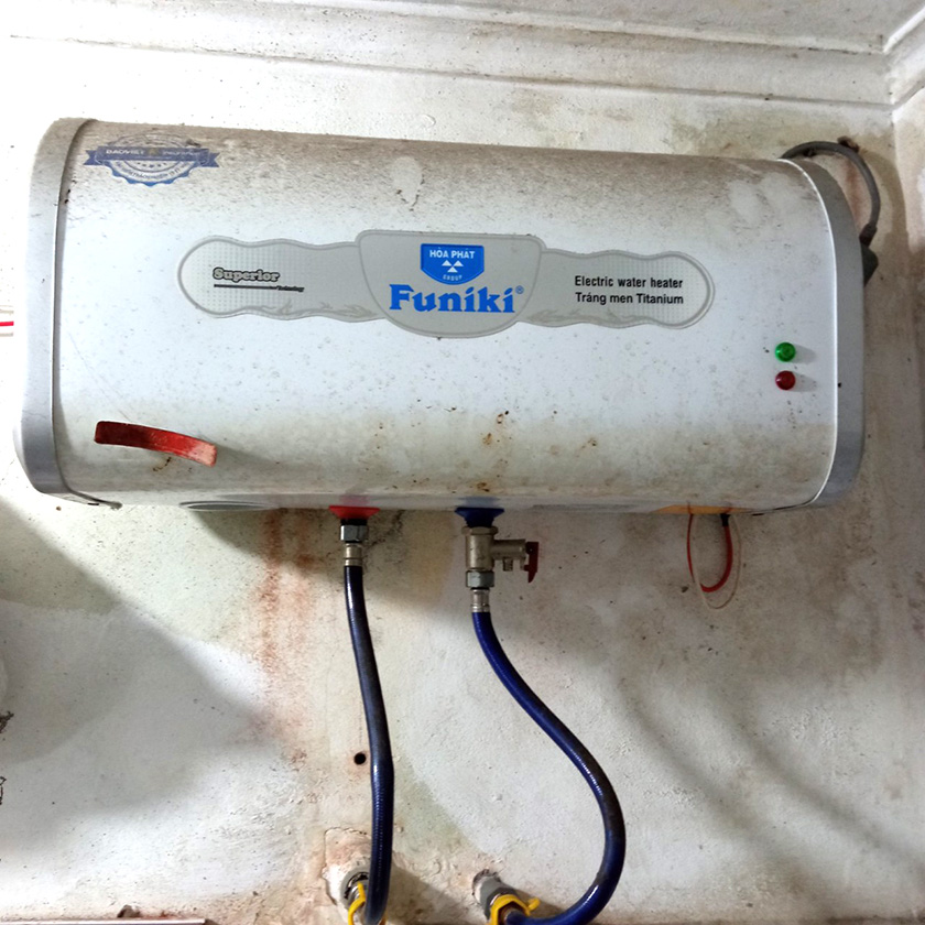 bình nóng lạnh không nóng